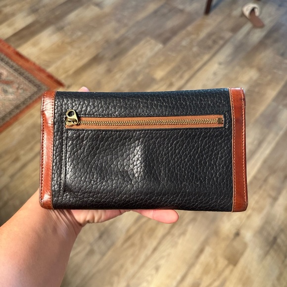 Vintage Dooney & Bourke Walet - Picture 2 of 4